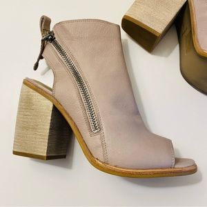 Dolce Vita Port Peep Toe Bootie
